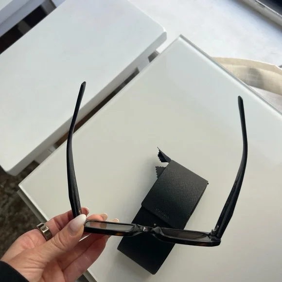 Authentic Prada Tortoise Shell Sunglasses - Picture 4 of 8